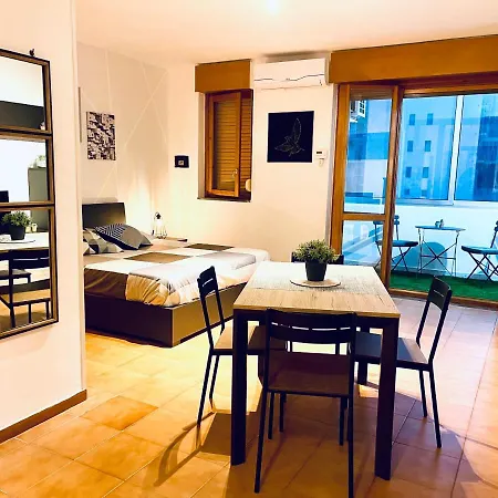 Robertone 14 Apartment *