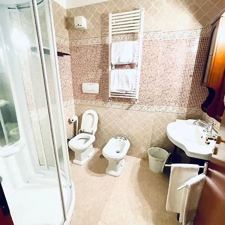 Apartamento Robertone 14 *