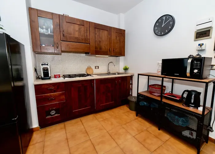 Robertone 14 דירה