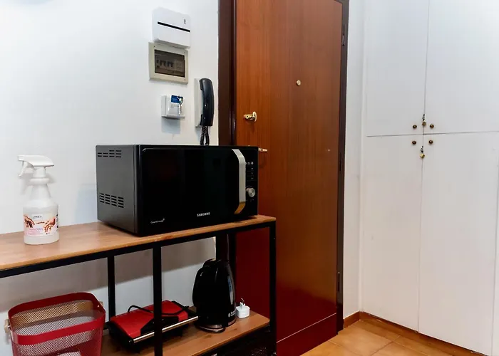 Robertone 14 דירה בארי